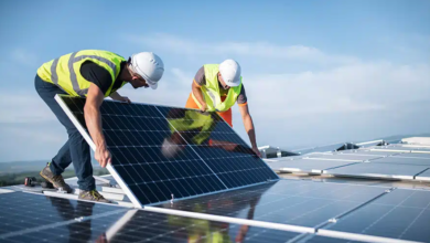 From Installation to Incentives: How a Commercial Solar Installer Simplifies Your Solar Journey