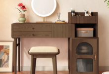 Makeup Vanity - The Ultimate Guide to Organizing Your Beauty Space