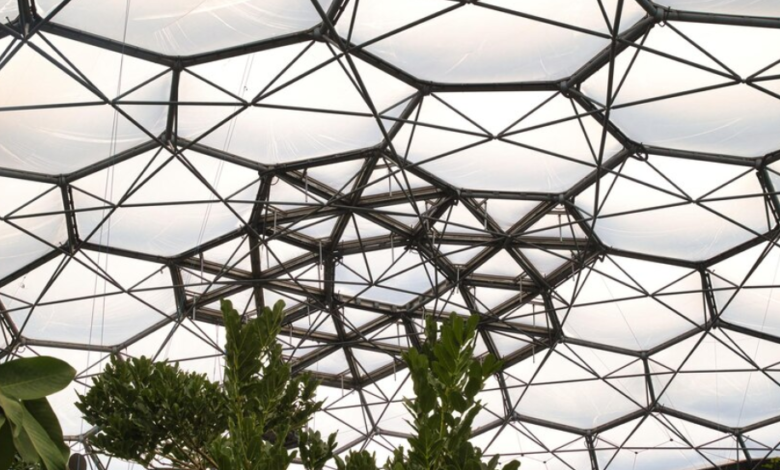 Polycarbonate Roof Domes: Versatile Daylighting for Modern Architecture