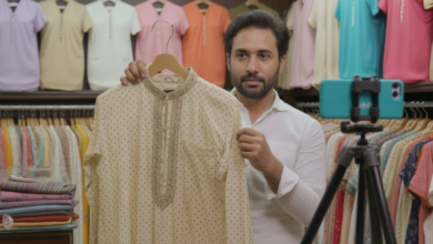 Scrolling or Shopping? Why More Indians Prefer Live Commerce Over Traditional Apps
