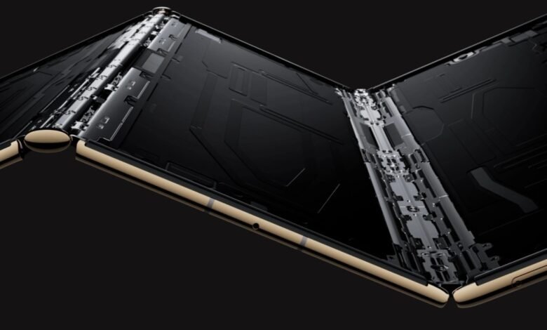 Why Choose the HUAWEI Mate XT Ultimate Design Over Other Foldables?